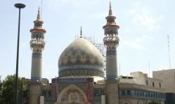 Punishment of Christians in Iran extends beyond prison, report says