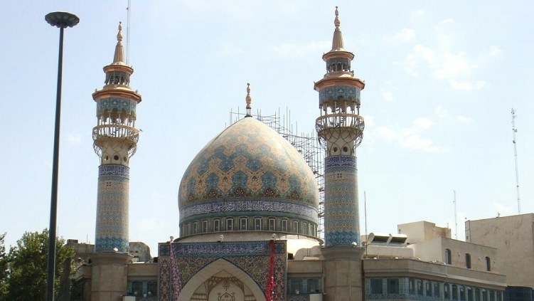 Punishment of Christians in Iran extends beyond prison, report says
