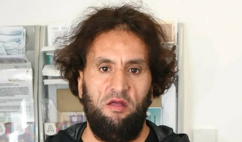 Islamist in UK stabs Christian convert and kills pensioner