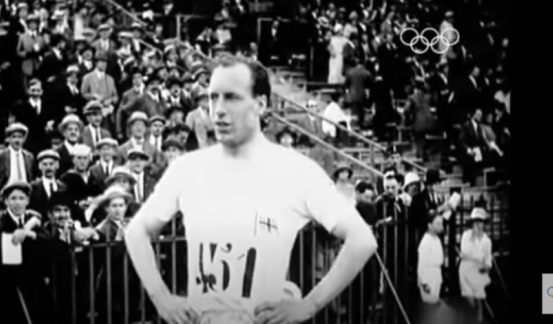 Evangelistic booklet for Olympics highlights Eric Liddell who honored God and won gold in Paris 100 years ago