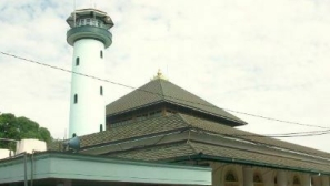 Wedding disrupted, worship banned at site in Indonesia