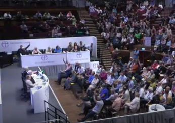  Anglicans face deeper rift after General Synod steps closer to backing standalone blessing services for same-sex couples