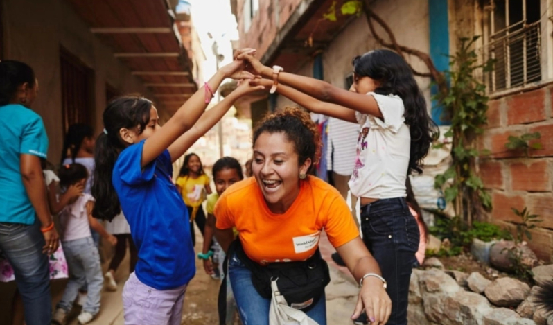 City of Medellin and World Vision join forces to protect migrant children in Colombia
