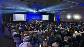 Avance 2024 International Leadership Summit in Bogotá discusses use of AI in churches