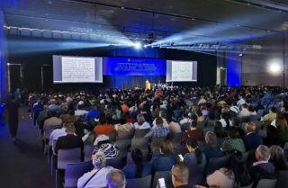 Avance 2024 International Leadership Summit in Bogotá discusses use of AI in churches