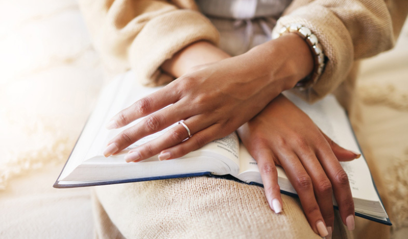 A Muslim background woman testifies to new life following Jesus