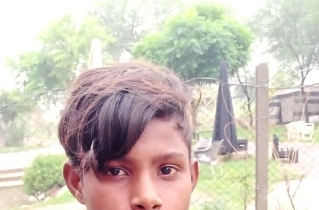 Muslim employers in Pakistan force Christian, 17, to convert, mother says