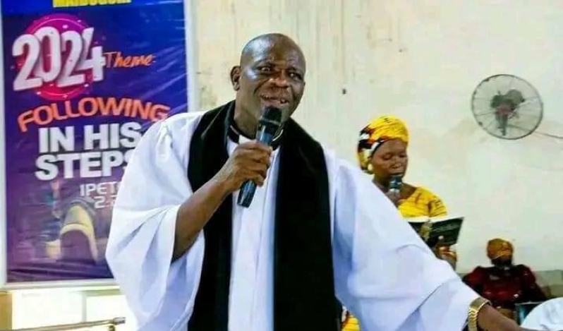 Nigerian bishop urges pastors to prioritize regular medical checkups, after untimely passing of minister mid-service