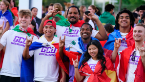 Grand Canyon University holds 'Unity Walk' amid divisive US election: 'look at differences… or look at what draws us together'