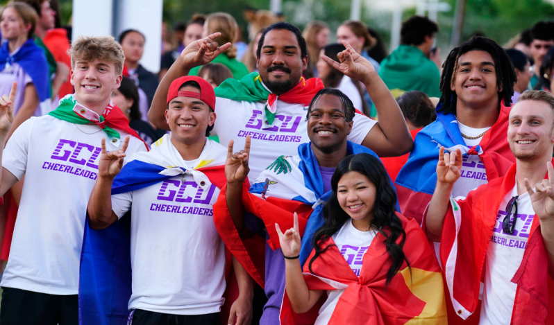 Grand Canyon University holds 'Unity Walk' amid divisive US election: 'look at differences… or look at what draws us together'