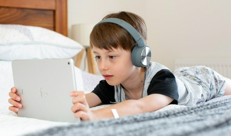 Australia to enact world’s toughest social media ban for children under 16