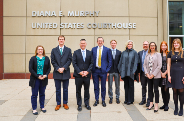 Parents fight against Minnesota state law preventing high school students from accessing financial help for faith-based universities