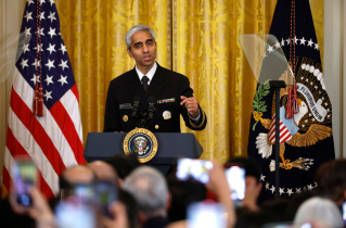 Surgeon General calls for cancer warning on alcoholic drinks
