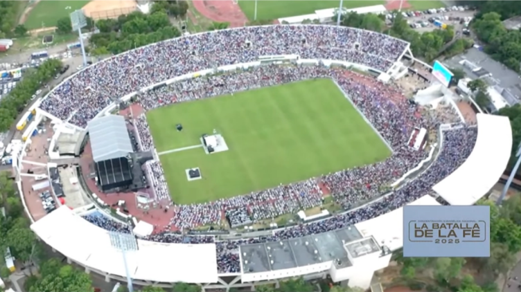 Large Christian rally celebrates the beginning of 2025 in the Dominican Republic