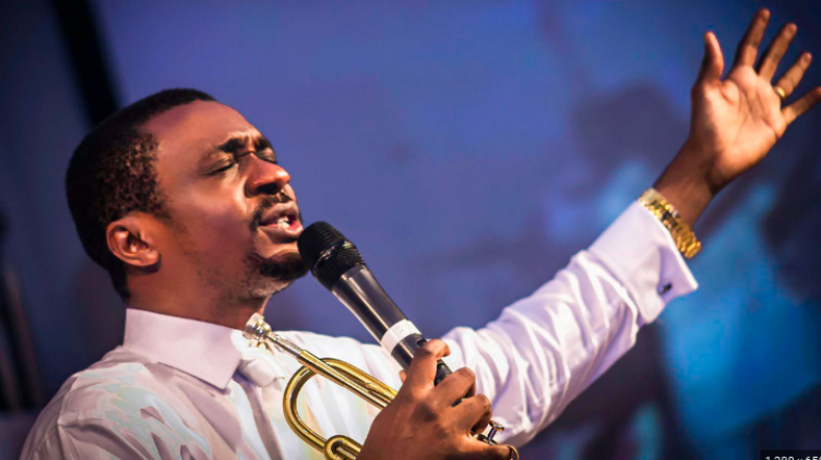 WATCH: Nigerian worship leader Pastor Nathaniel Bassey ministers at Trump’s Inaugural Prayer Breakfast