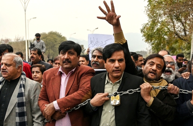 Christians, rights leaders protest social media law in Pakistan