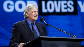 Partnering with thousands of churches, Franklin and Will Graham to hold evangelistic events on five continents in 2025