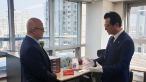 Opponents of WEA Seoul General Assembly strongly criticize Organizing Committee for providing office to pro-Muslim figure