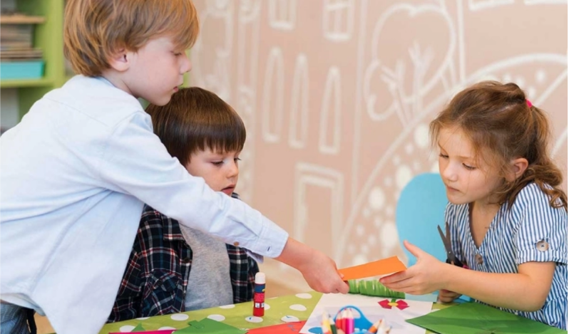 Evangelical body raises concerns over Spanish educational protocols for transgender minors