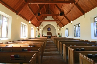 Churches sue Trump admin. over ICE raids in houses of worship