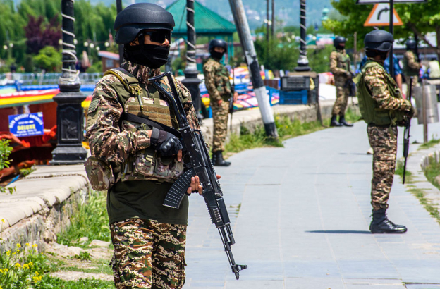 Pakistani bishop calls for day of fasting and prayer as war fears loom