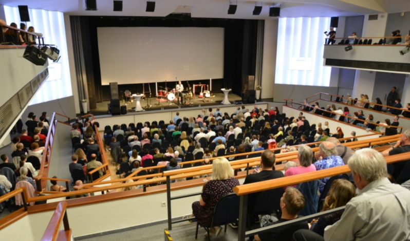 ‘Church Together’: Four evangelical denominations bless each other in the Czech Republic