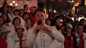 ‘Heaven touched earth’: 52 commit to Christ during British evangelists' London street outreach with Korean choir