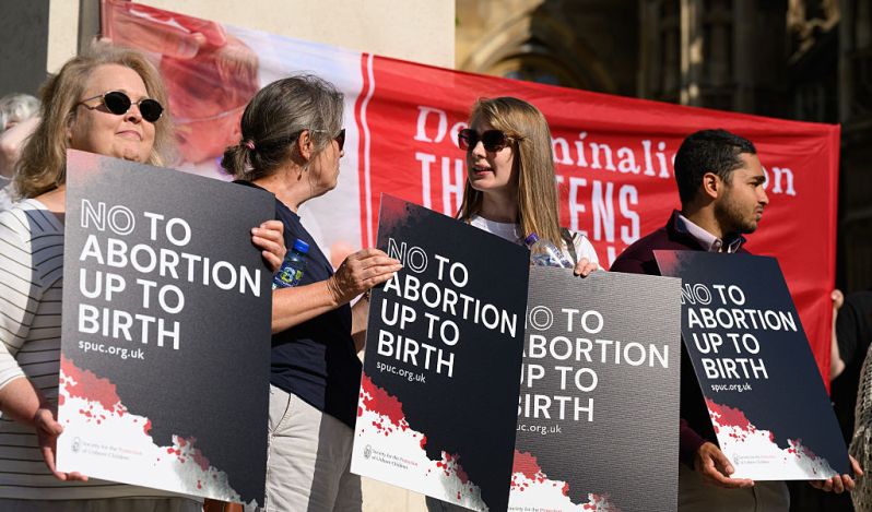 Christian leaders condemn UK vote to decriminalize late-term abortions: 'more women being injured'
