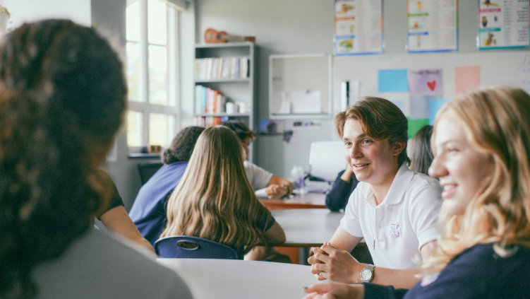 Alpha Canada issues call for Christians to pray for each of the 4,911 high schools in the country