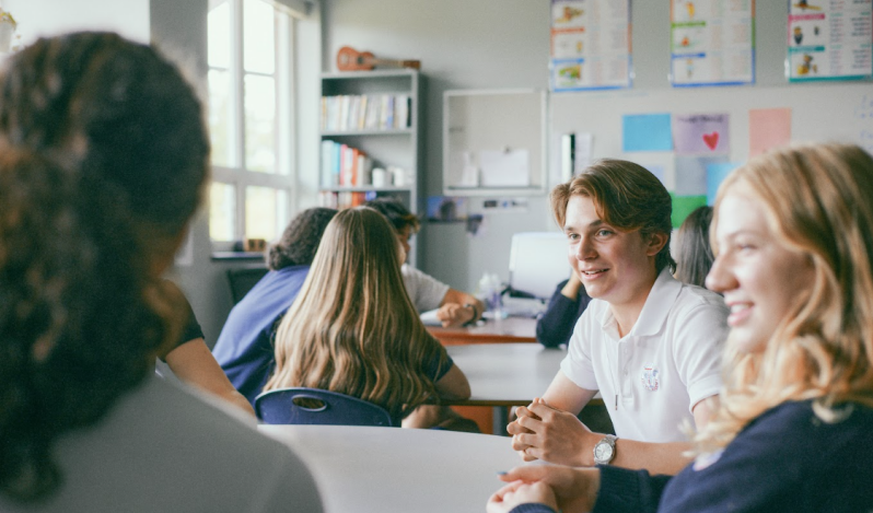 Alpha Canada issues call for Christians to pray for each of the 4,911 high schools in the country