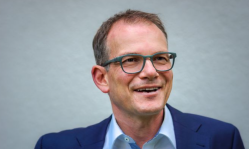 German evangelical leader says political influence brings opportunity — and danger, emphasizes need to 'keep our hearts pure'