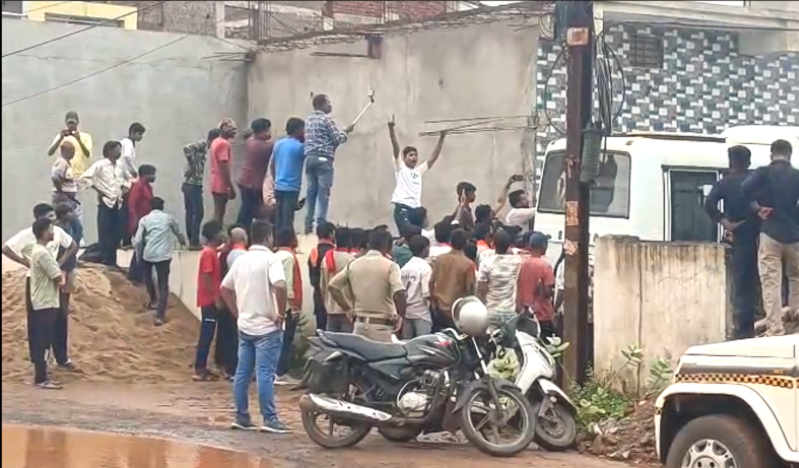 Pastors beaten in custody after arrests in India