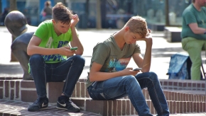 Gen Z struggles with church engagement, discipleship opportunities, State of the Bible report reveals
