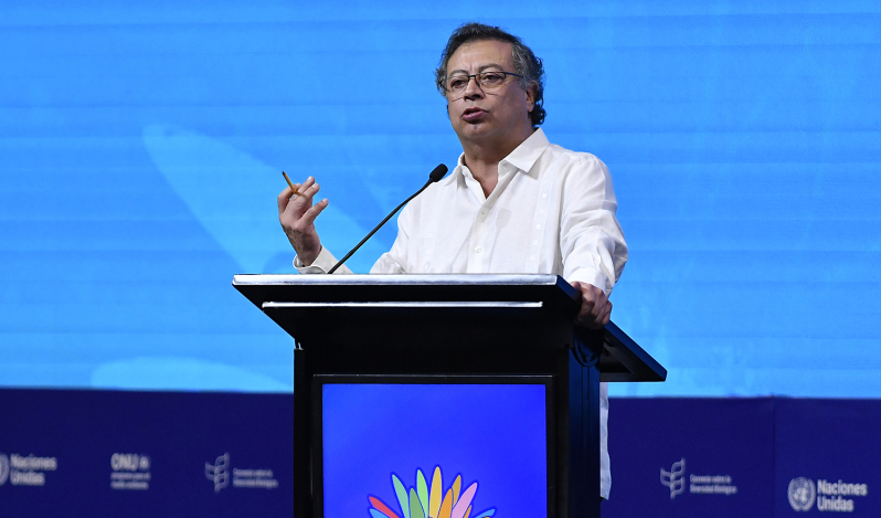 Colombia: Petro government proposes churches pay taxes on commercial activities