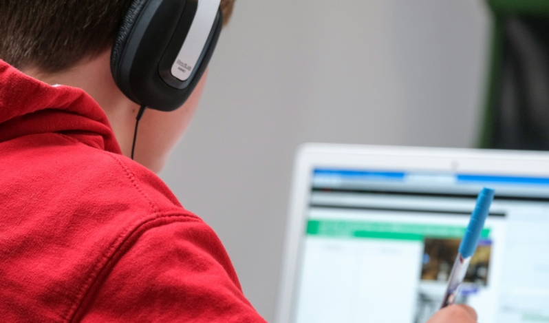 Homeschool mom must enroll son in accredited school; Brazilian court upholds $20K in fines