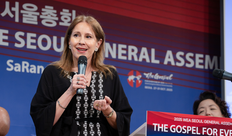 Paraguayan disability advocate calls for radical inclusion at WEA General Assembly in Seoul