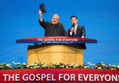 Rick Warren lists 5 things Christian leaders must do to win the world for Christ