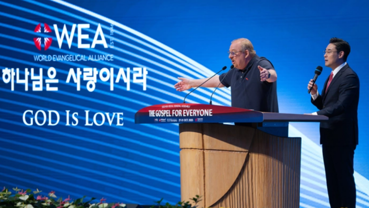 Rick Warren: ‘I’m not a health and wealth teacher; I give to be a blessing, not get a blessing'