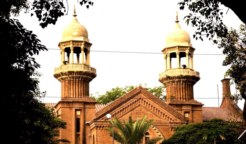 Christian woman in Pakistan accused of blasphemy wins bail