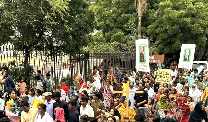 EU mission to review Pakistan’s human rights record
