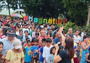 Filipino music icon offers hope to typhoon‑hit Cebuanos