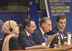 Is the future of European civilization an inevitable decline or a dialogue-created common good?