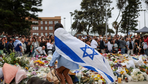Australian Christian leaders condemn Bondi Beach terror attack, pledge prayers for Jewish community