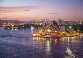 More than a million Australians attend church weekly, latest research finds