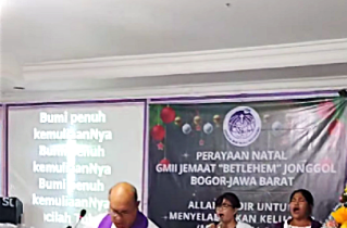 Church in Indonesia celebrates Christmas despite ban, threat