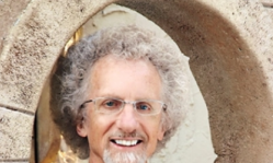 Philip Yancey admits extramarital affair, will step away from ministry work to focus on marriage