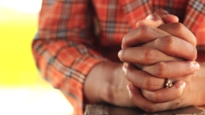 Half of world’s people face some level of religious persecution, report says
