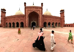 Court in Pakistan orders recovery of kidnapped Christian girl