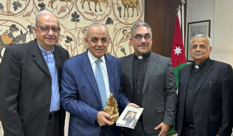 Jordan seeks to boost Christian pilgrimage in talks with global evangelical leaders