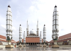 Christian group in Indonesia appeals revocation of building permits